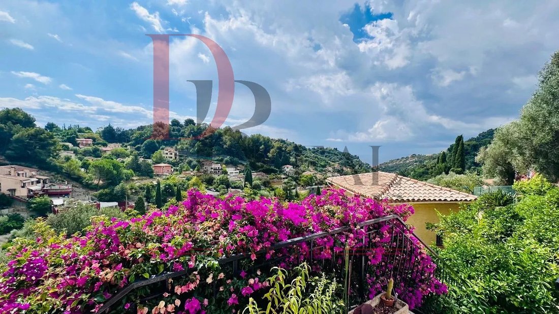 Villa in Menton, Provence-Alpes-Côte d'Azur, France 1 - 16021690