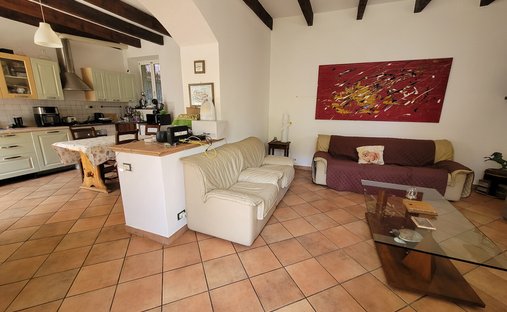 House in Quiliano, Liguria, Italy 1