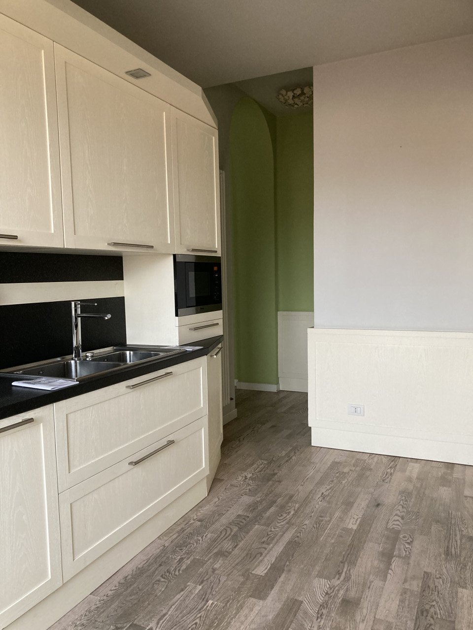 Apartment in Center, Vicenza, Veneto 2 - 15025652