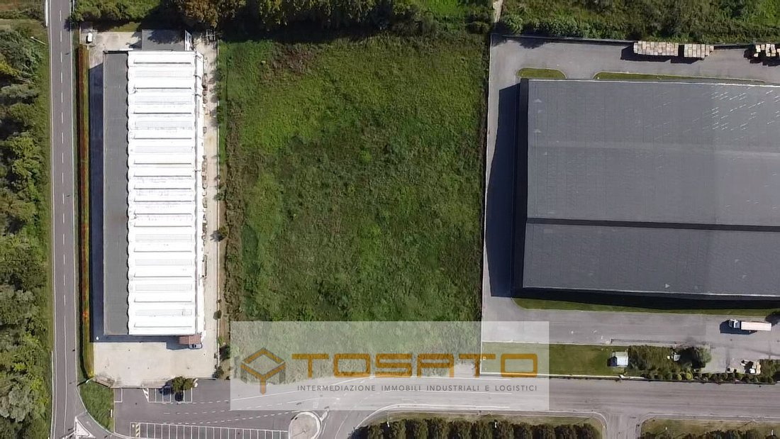Land in Erbe, Veneto, Italy 4 - 12832364