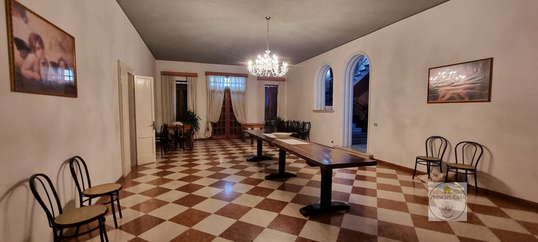 Villa in Arquà Petrarca, Veneto, Italy 1 - 12698504