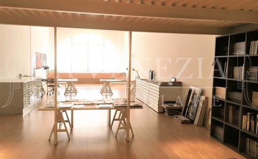 Apartment in Giudecca, Veneto, Italy 1