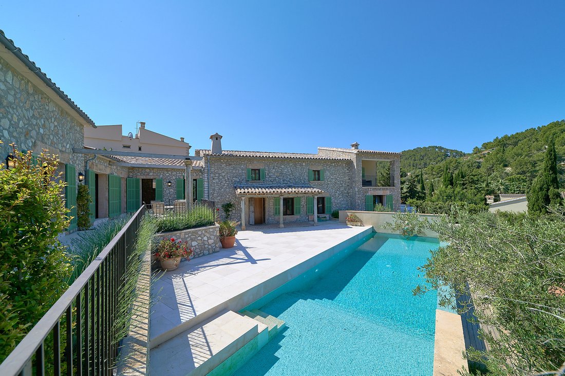 Finca in es Capdella, Calvia, Balearic Islands 1 - 16021665