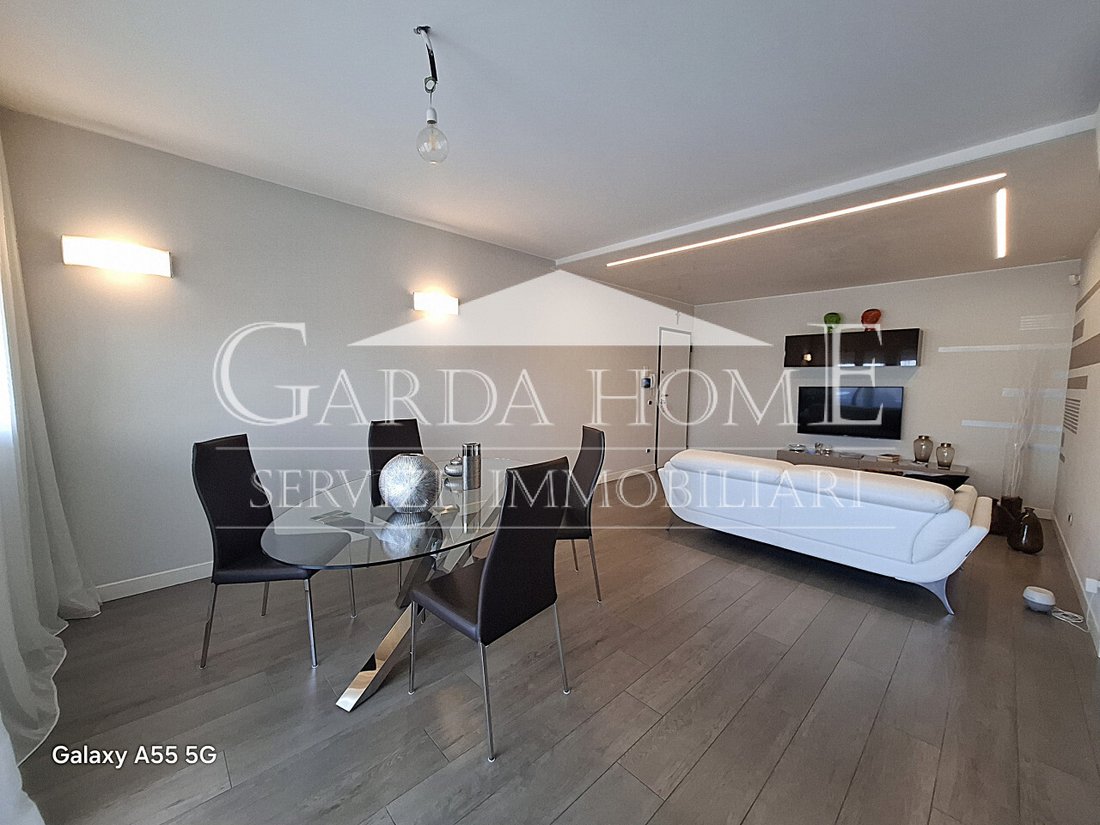 Apartment in Desenzanino, Desenzano del Garda, Lombardy 1 - 15449978