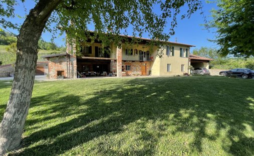 House in Briaglia, Piedmont, Italy 1