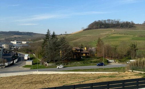 Land in Guarene, Piedmont, Italy 1