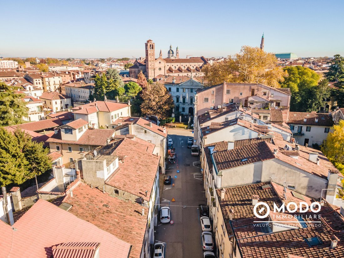 Whispers of Vicenza: A Timeless Palazzo in the Heart of History