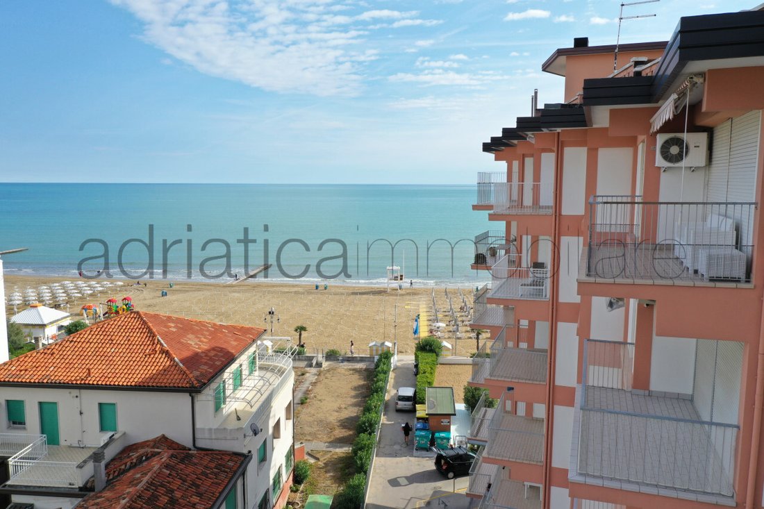 Apartment in Faro-Lido Ovest, Jesolo, Veneto 1 - 15434521