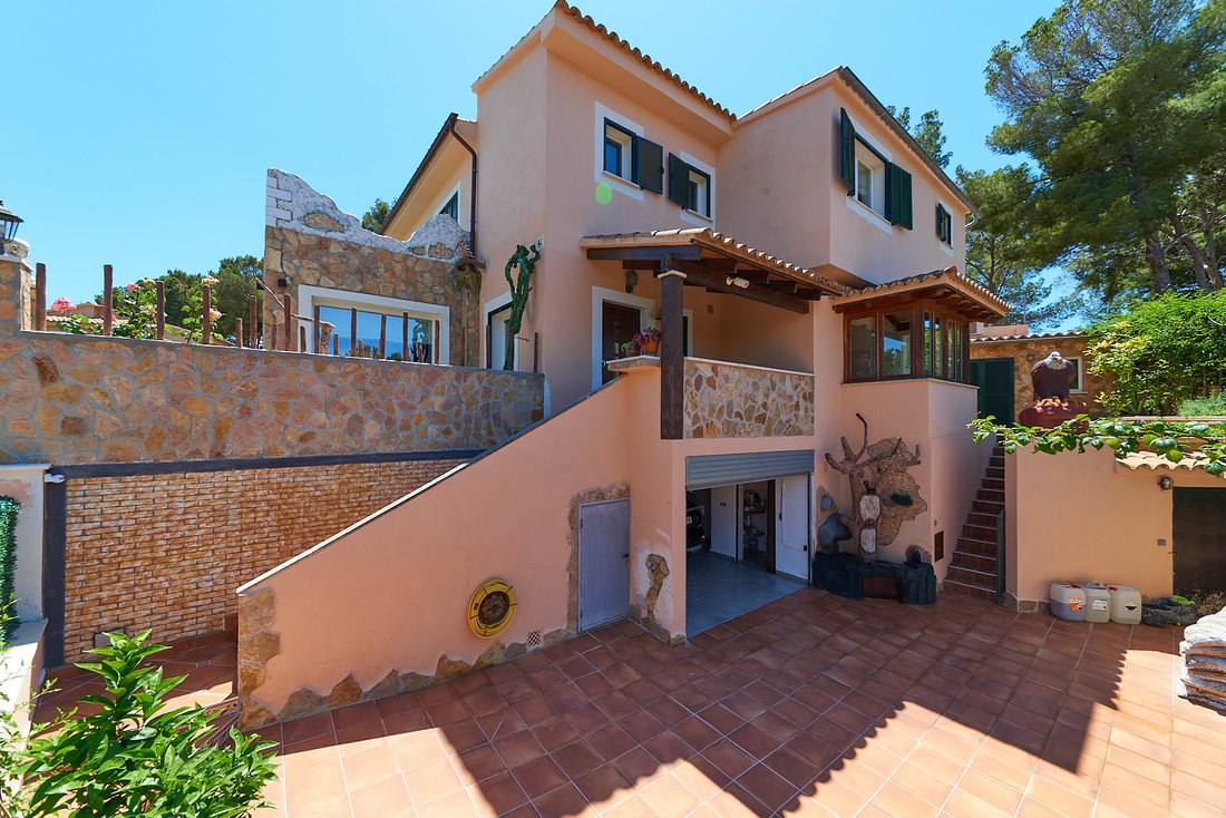 Villa in Genoa, Palma, Balearic Islands 3 - 16021748