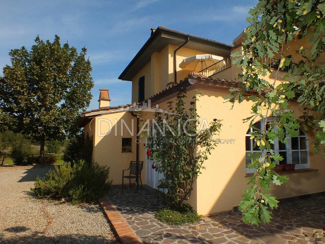 Villa in Crespina, Tuscany, Italy 5 - 12879690
