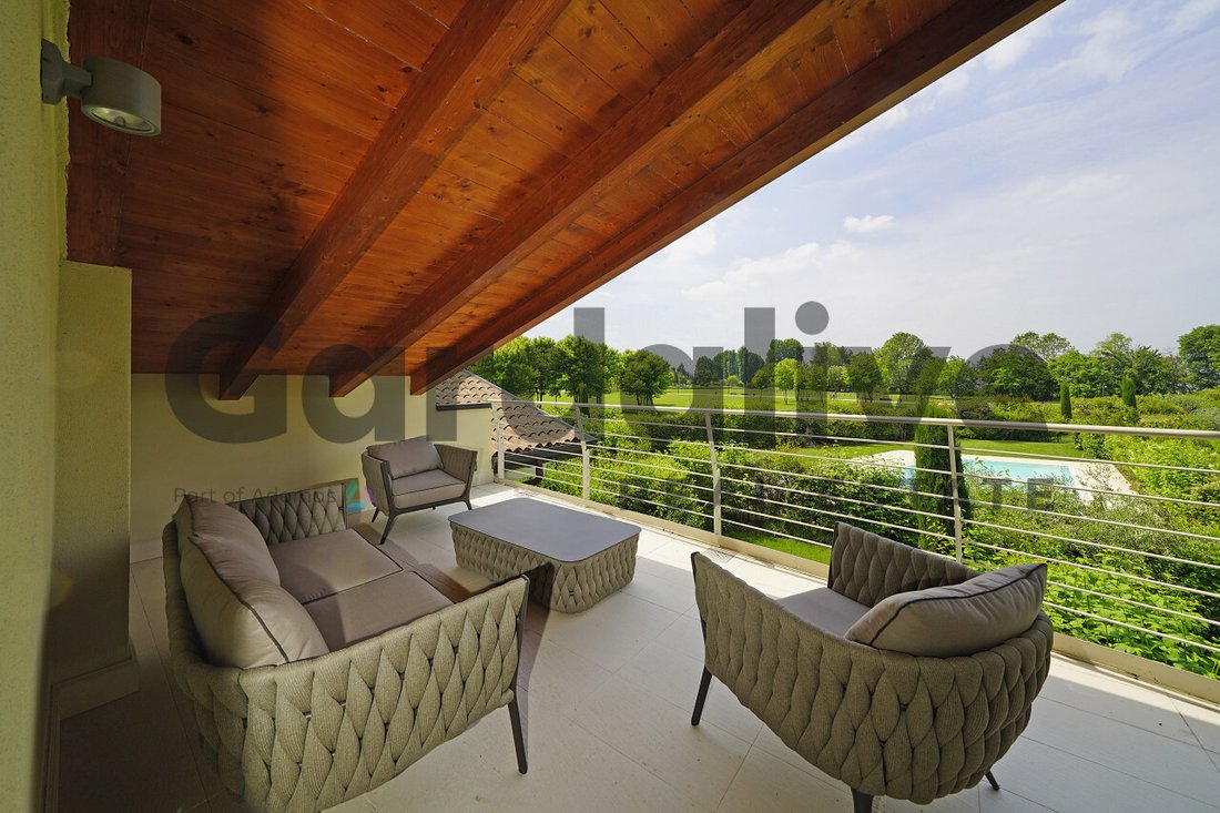 Apartment in Centro, Sirmione, Lombardy 1 - 15695615