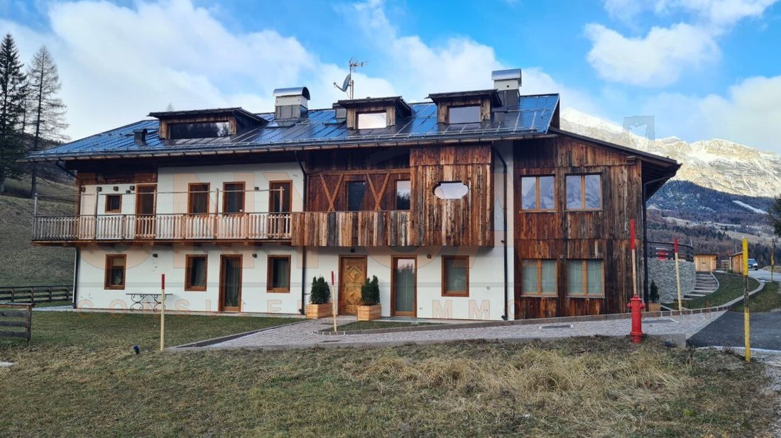 Apartment in Cortina d'Ampezzo, Veneto, Italy 1 - 12134812