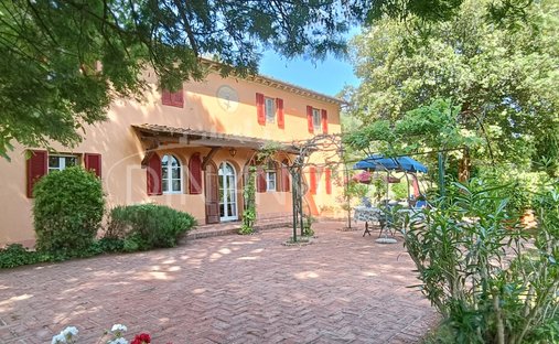 Castle for Sale in Molino d'Egola, Tuscany, Italy