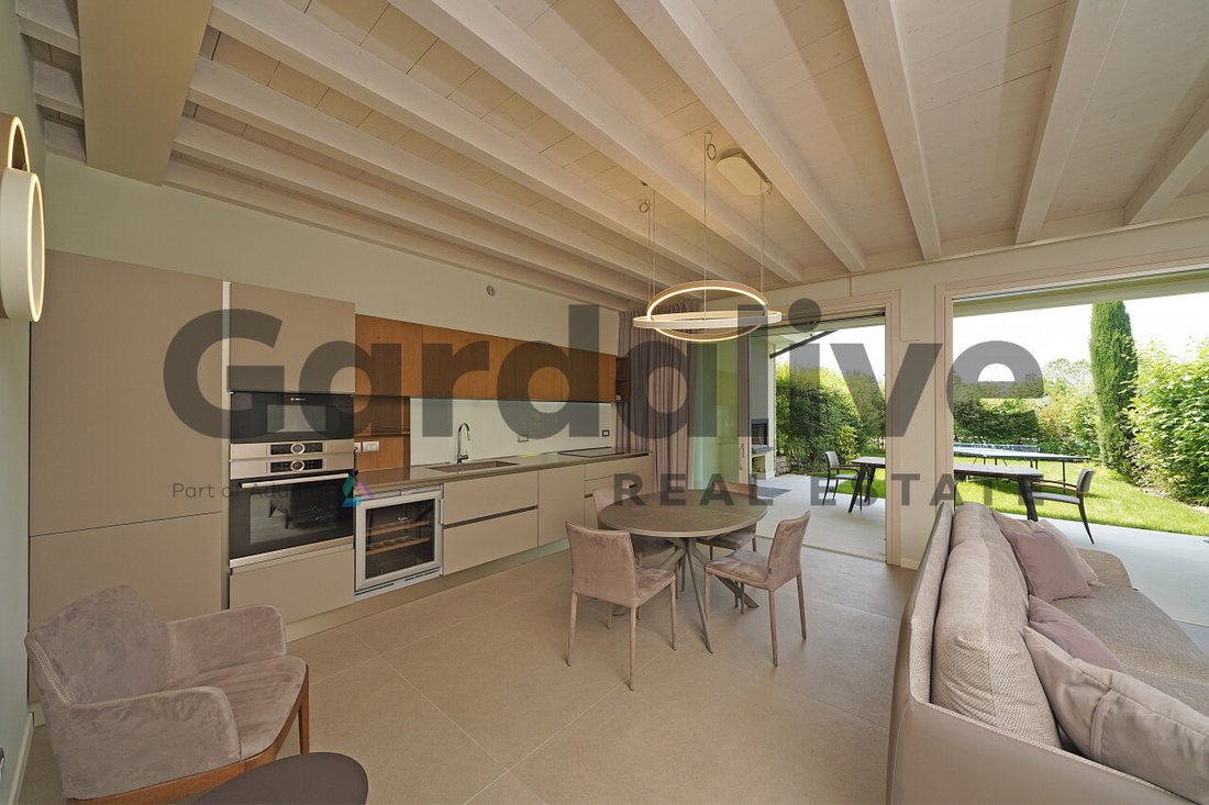 Apartment in Centro, Sirmione, Lombardy 2 - 15695615