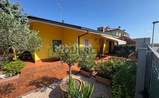 Villa in Caldiero, Venetien, Italien 1