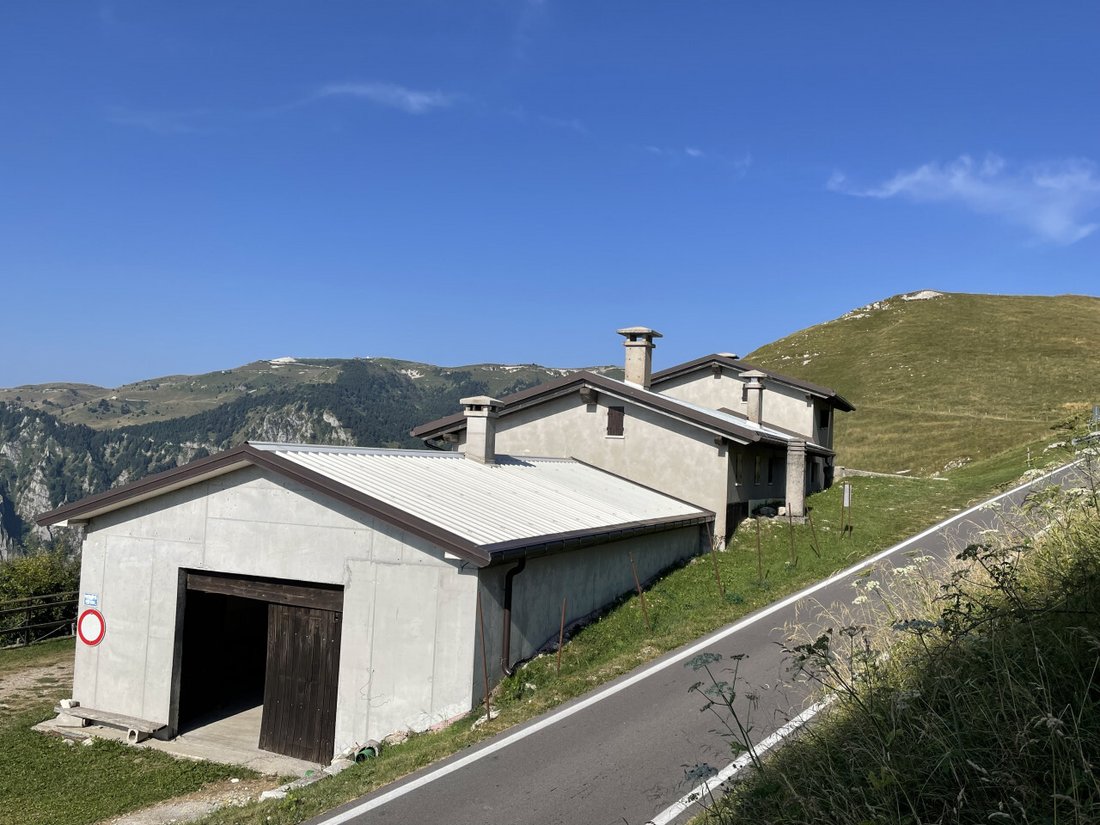 House in Crespano del Grappa, Veneto, Italy 1 - 13810962