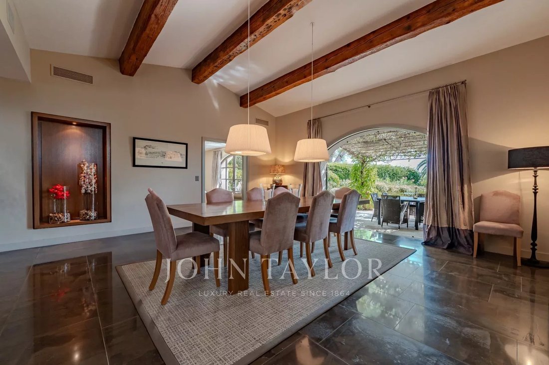 House in Mougins, Provence-Alpes-Côte d'Azur, France 4 - 10756477