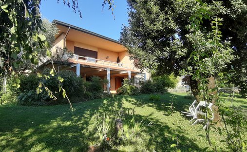House in Montebelluna, Veneto, Italy 1