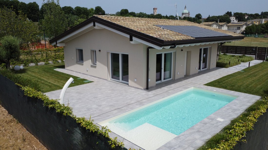 Villa in Calvagese della Riviera, Lombardy, Italy 1 - 13969089