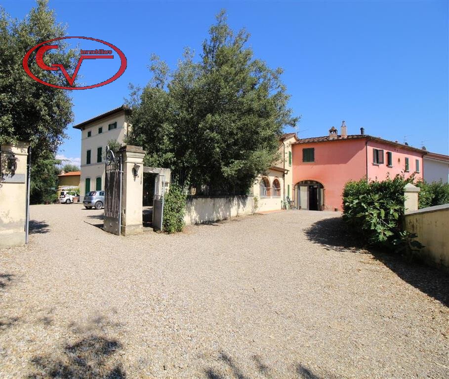 Villa in Bucine, Tuscany, Italy 2 - 13656401