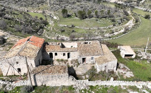 House in San Giacomo, Ragusa, Sicily 1