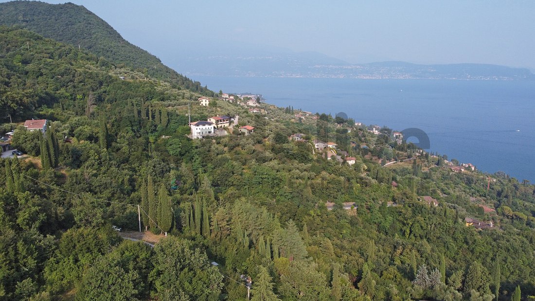 Land in Gardone Riviera, Lombardy, Italy 3 - 15896851