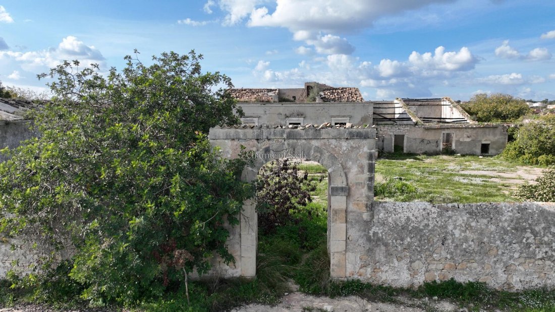 House in Rosolini, Sicily, Italy 2 - 15432850