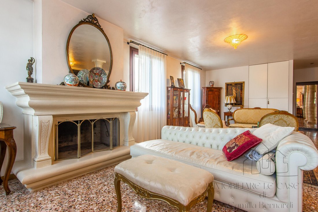 Villa in Legnaro, Veneto, Italy 2 - 15377992
