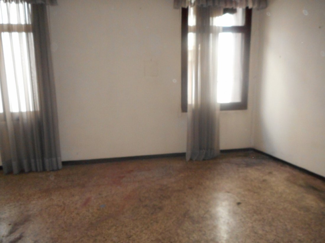 Apartment in Center, Vicenza, Veneto 4 - 12749258