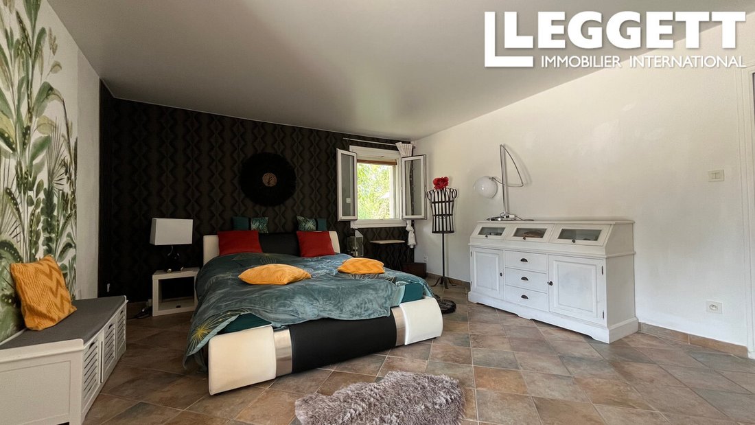 House in Cavaillon, Provence-Alpes-Côte d'Azur, France 5 - 16023074