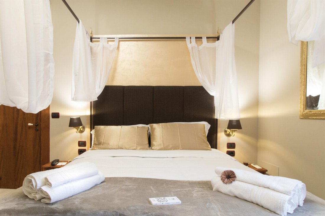 A 16th-Century Sicilian Palace Where Chocolate & History Dance