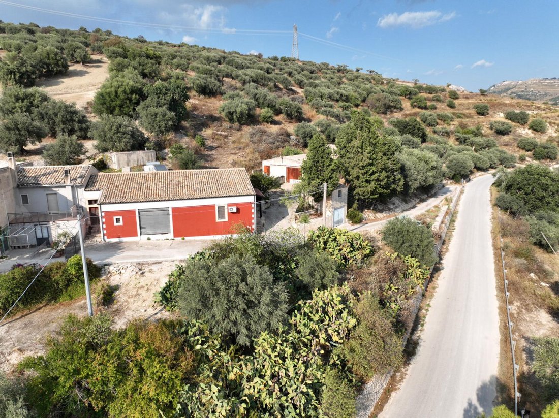 Villa in Neapolis, Fontane Bianche, Sicily 2 - 12119427