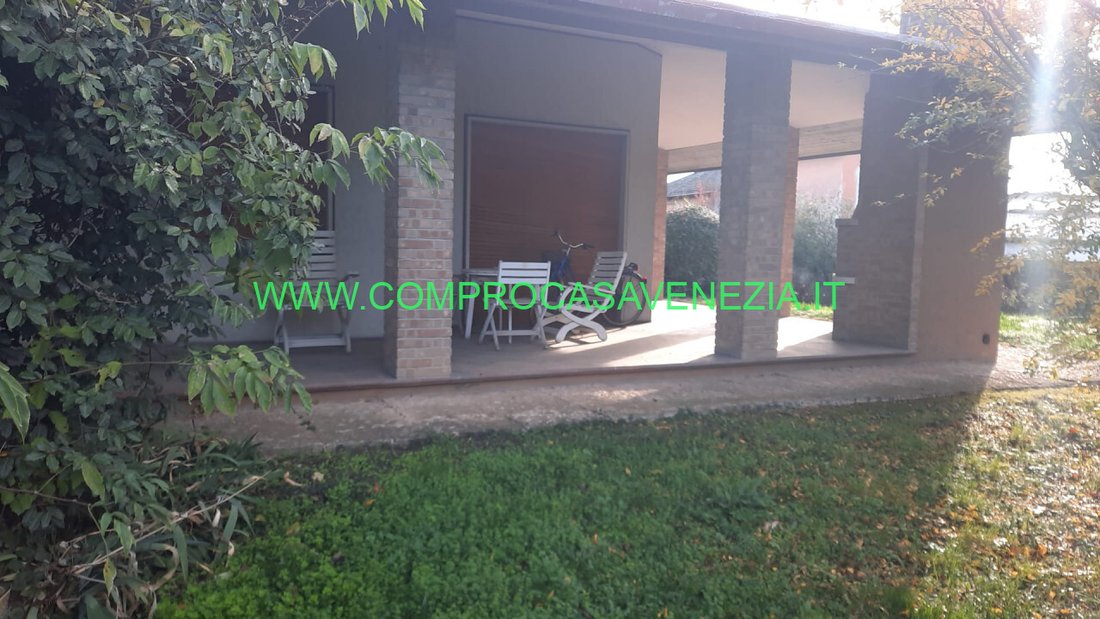 Villa in Casale Sul Sile, Veneto, Italy 2 - 12342913