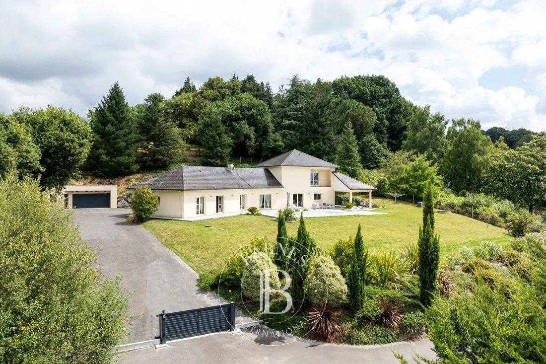 House in Pau, Nouvelle-Aquitaine, France 3 - 16021803