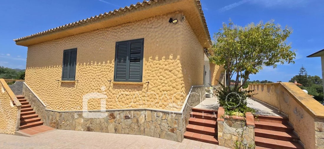 Villa in Budoni, Sardinia, Italy 2 - 16021508