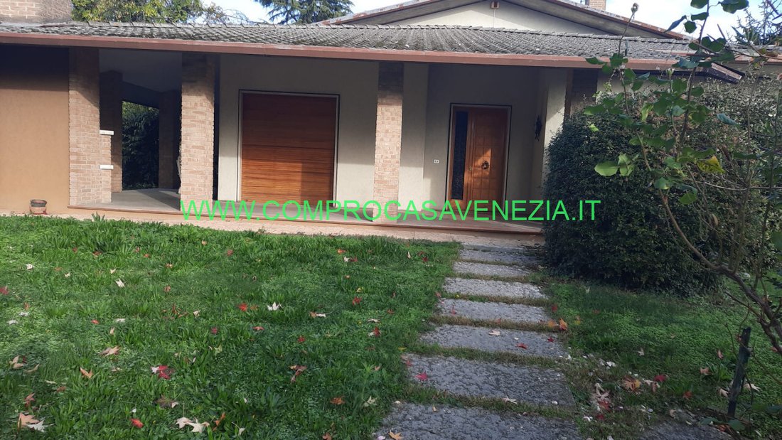 Villa in Casale Sul Sile, Veneto, Italy 1 - 12342913