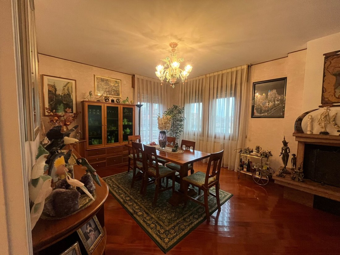 Apartment in Isle of Lido, Veneto, Italy 1 - 15377995