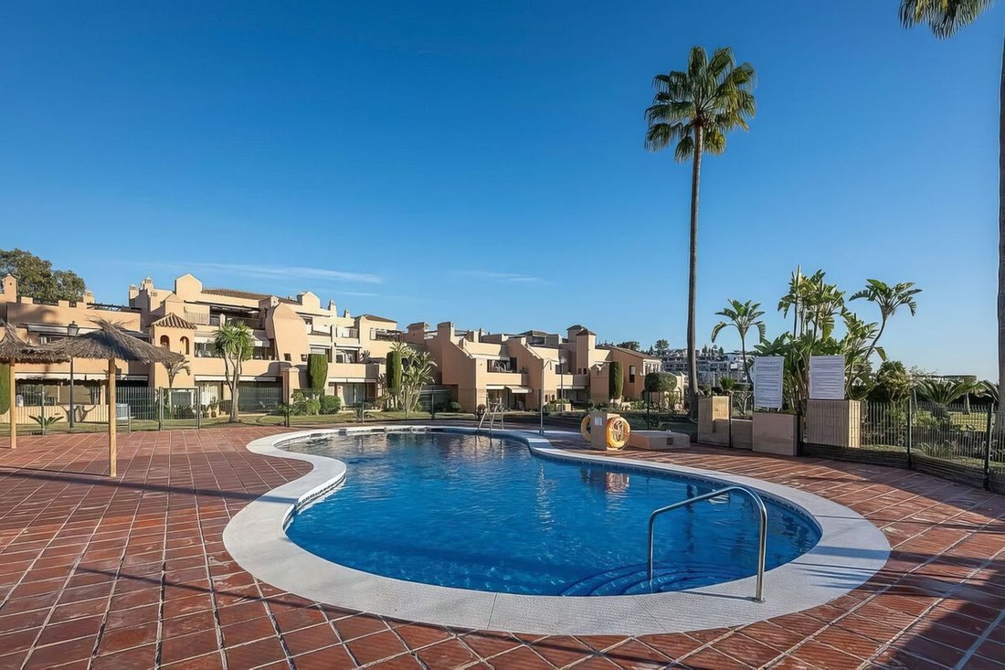Penthouse in Estepona, Andalusia, Spain 1 - 16022034