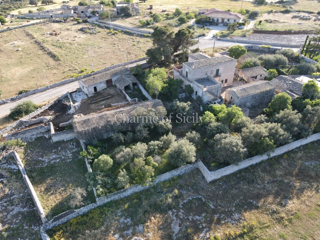 Tenuta Rizzone In Sicily, Italy For Sale (12119487)