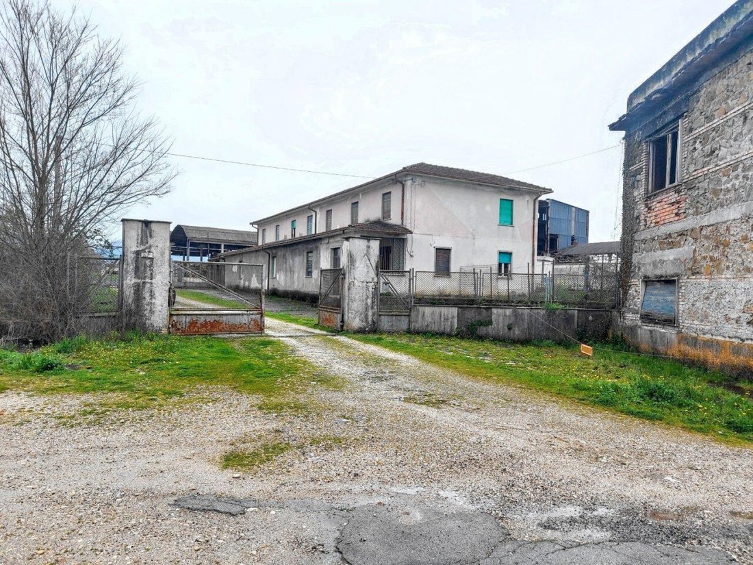 Land in Arce, Lazio, Italy 1 - 15455281