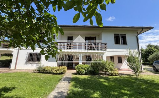 Villa in Creazzo, Veneto, Italy 1