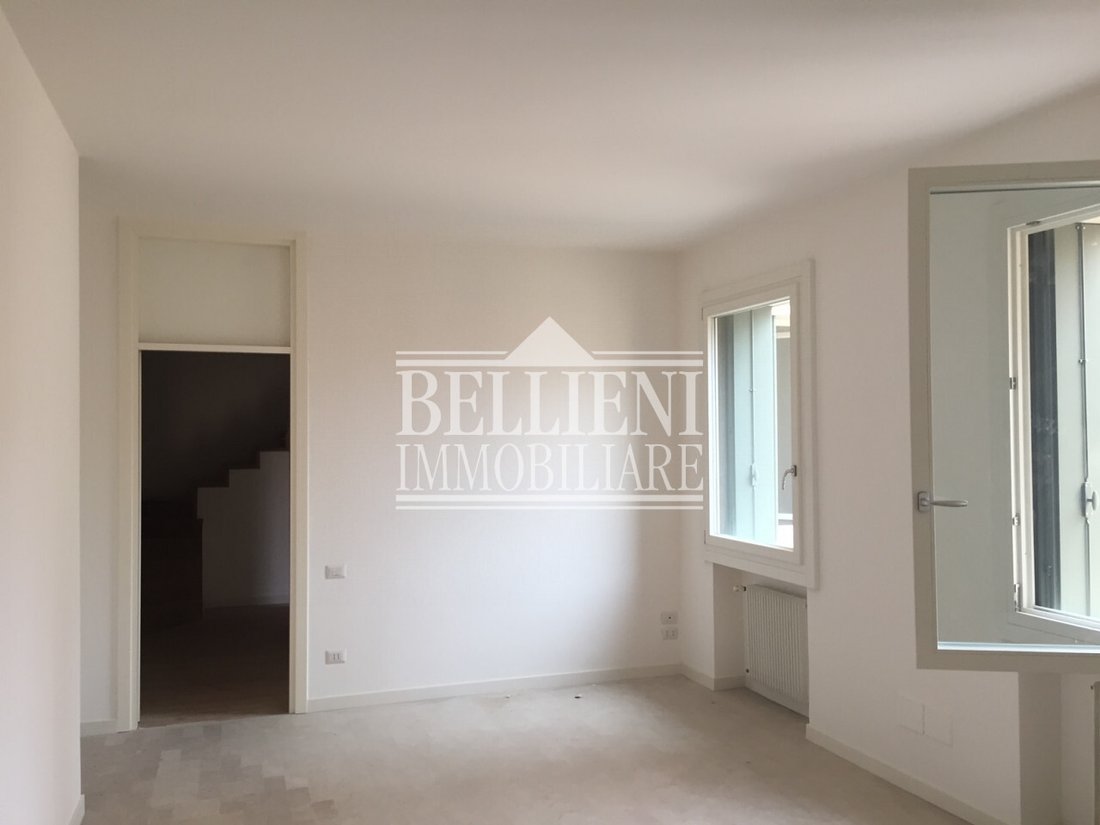 Apartment in Center, Vicenza, Veneto 2 - 12604664