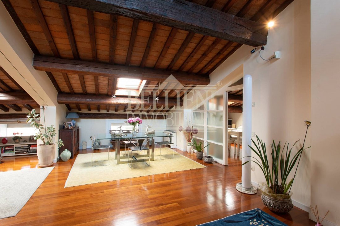 Apartment in Center, Vicenza, Veneto 3 - 12720433