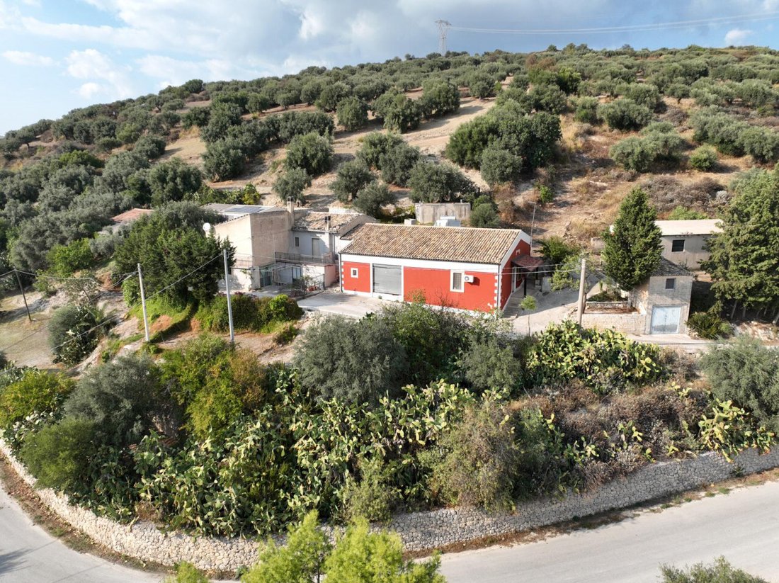 Villa in Neapolis, Fontane Bianche, Sicily 1 - 12119427