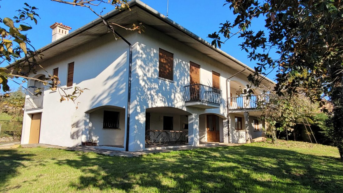 Villa in Montebelluna, Veneto, Italy 1 - 15003319