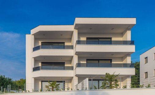 Apartment in Malinska, Primorje-Gorski Kotar County, Croatia 1