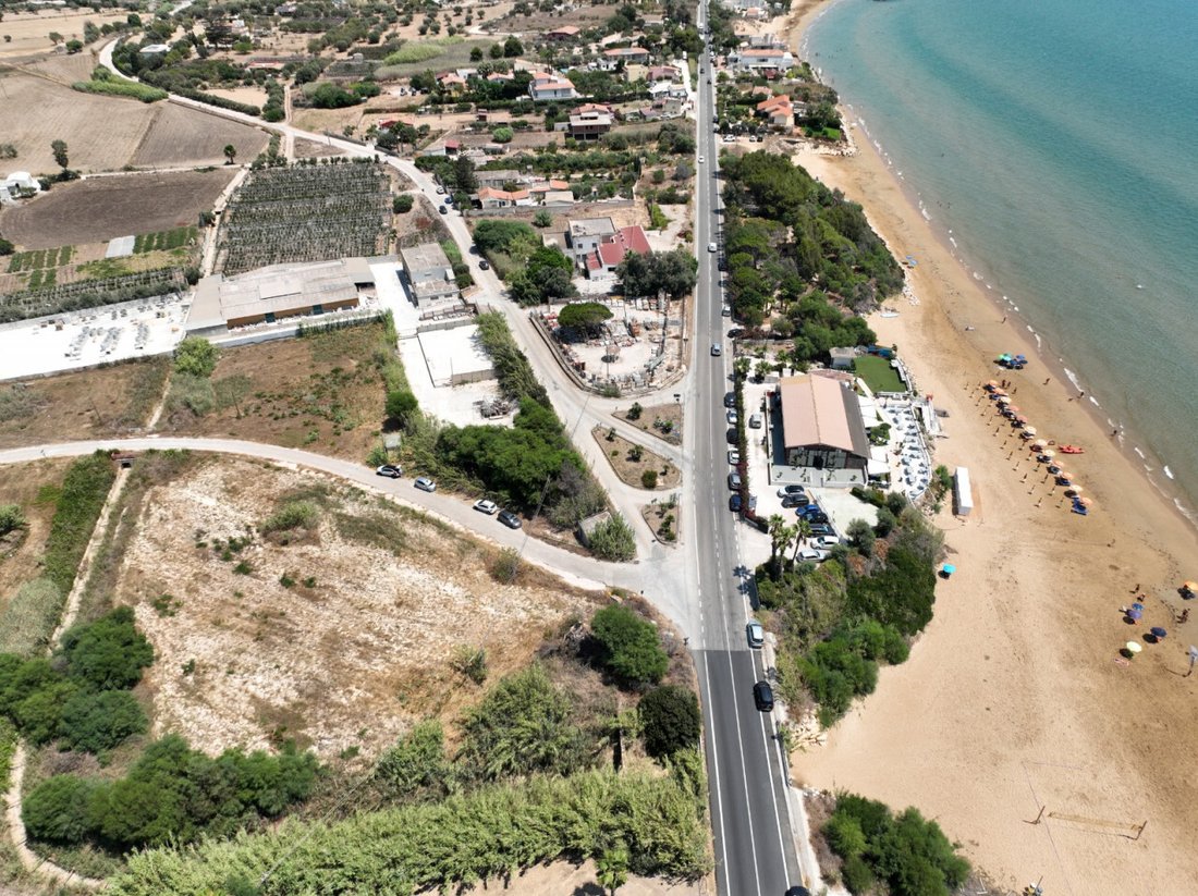 Terreno en Pozzallo, Sicilia, Italia 1 - 12126803