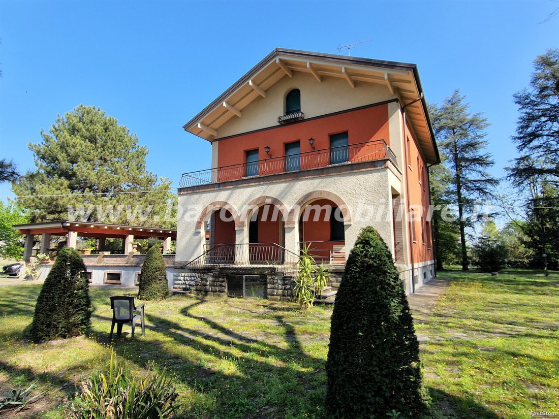 Villa in Borgo Panigale - Aeroporto District, Bologna, Emilia-Romagna 1 - 13299569