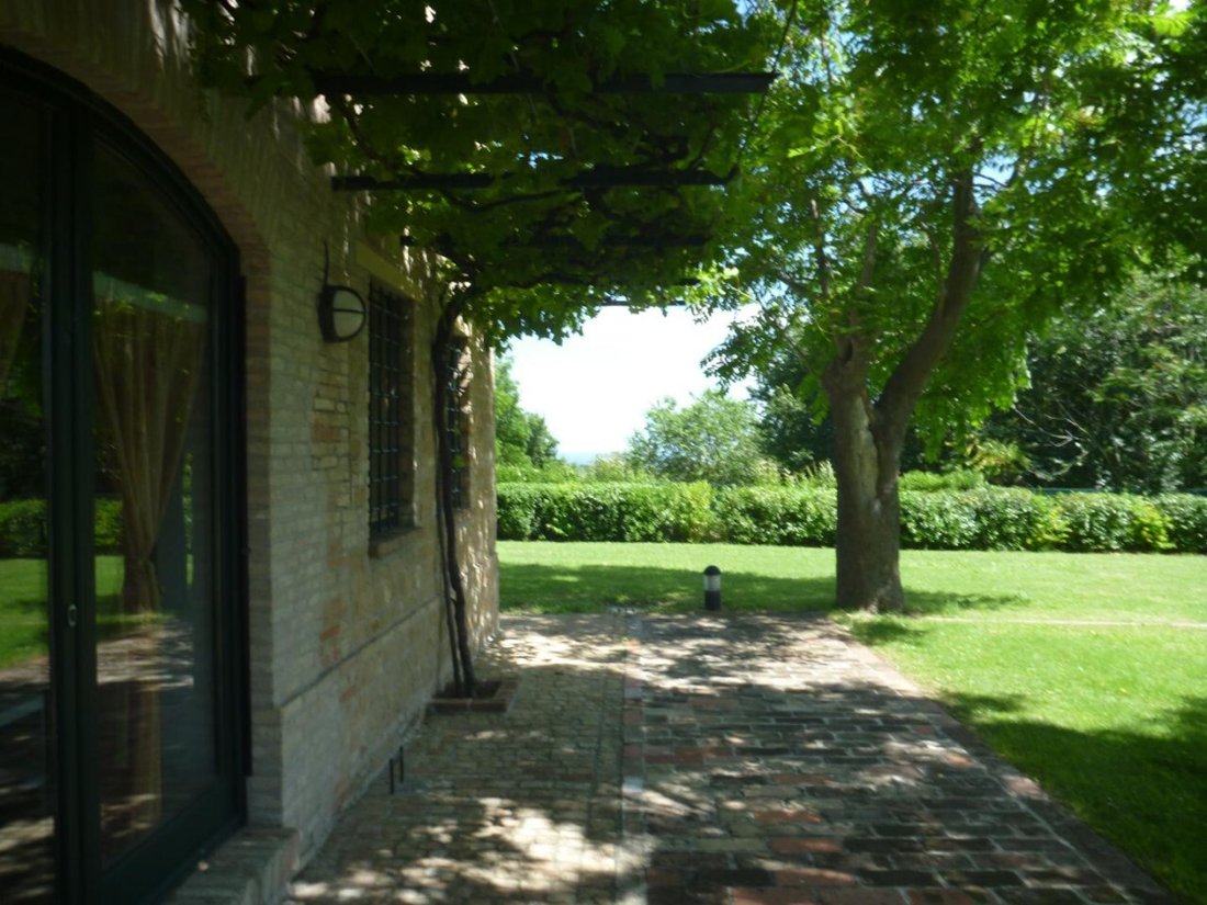 House in Historic Center, Pesaro, Marche 2 - 14576643
