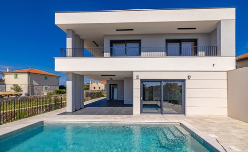 House in Linardici, Primorje-Gorski Kotar County, Croatia 1